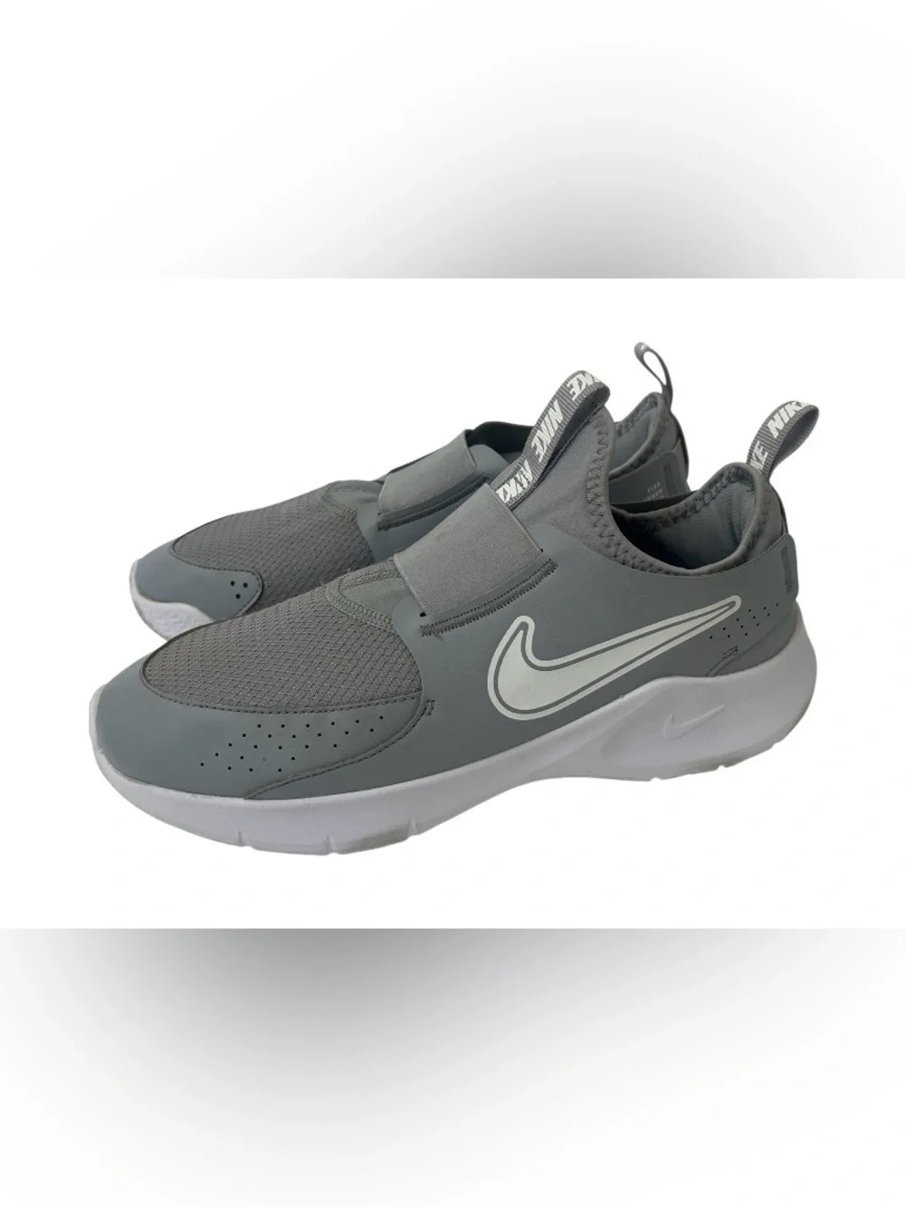 Nike Flex Runner - Gray/White Sneakers - Size 7Y
